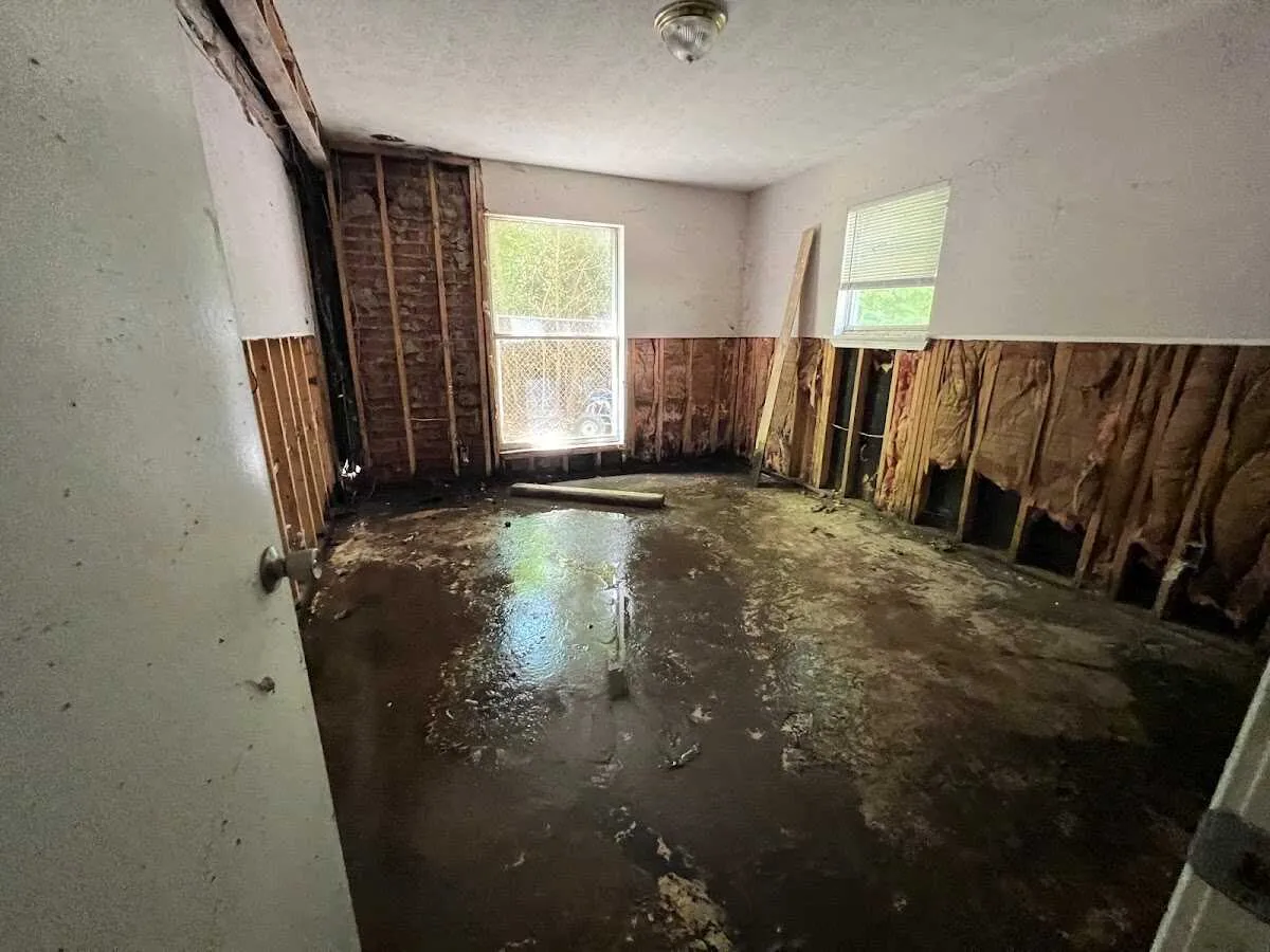 Water Damage Restoration services in Lewistown, MT